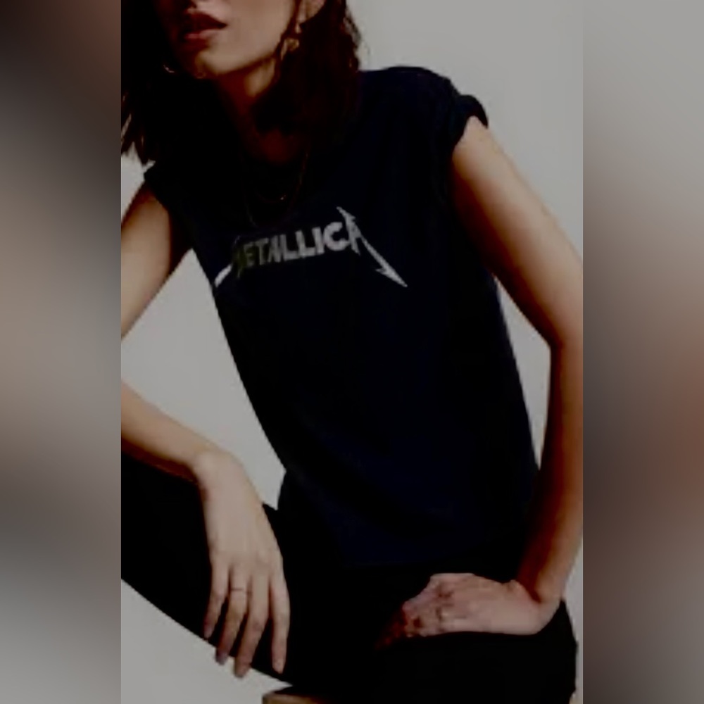 Metallica t shirt